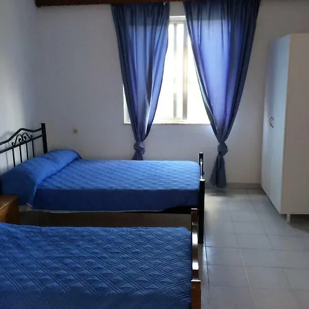 House With Sea View Close To Platanias